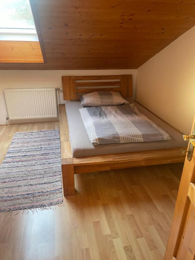Ferienwohnung ,Hoizmann' Pinsdorf Kültér fotó